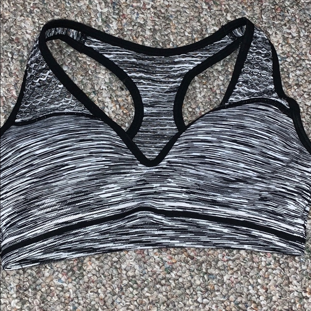 Sports bra